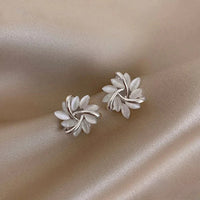 Cera™ Pendientes Florales 1