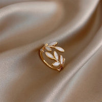 Issabeau™ Anello regolabile con fogliame 3